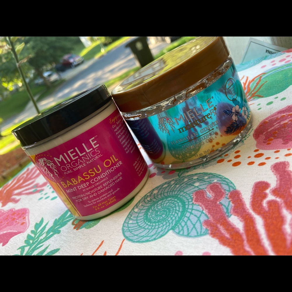 Mielle Mint Deep Conditioner & Ginger Styling Gel